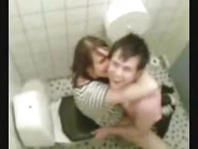 Rakad tonåring fitta skruvade bra